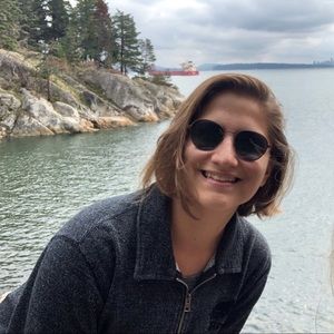 Meet your Posher, Angelina